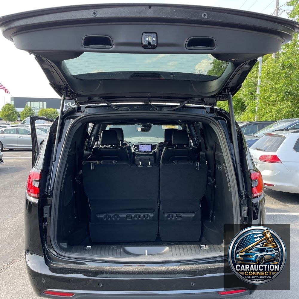 2024 Chrysler Pacifica Limited