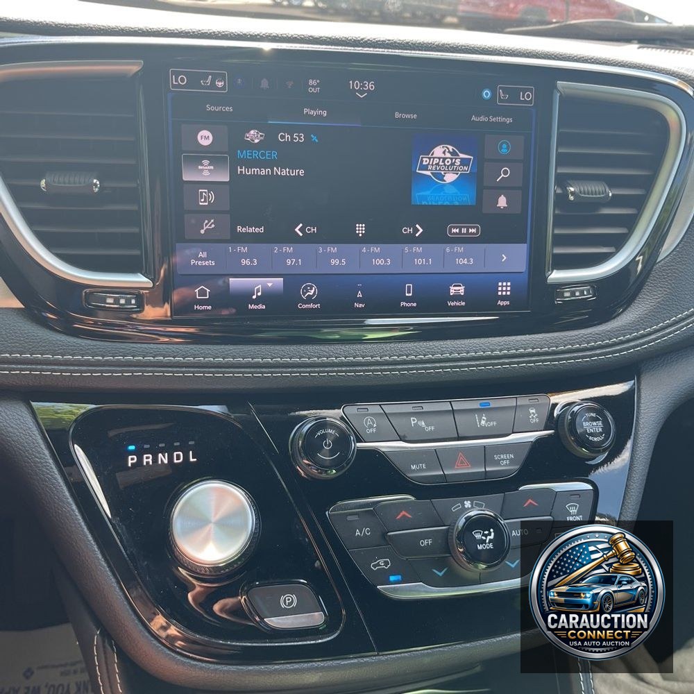 2024 Chrysler Pacifica Limited