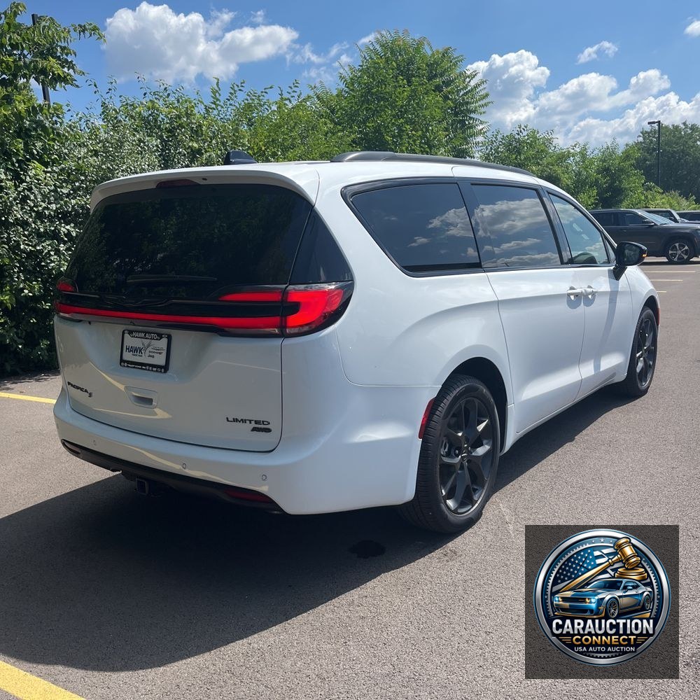 2024 Chrysler Pacifica Limited