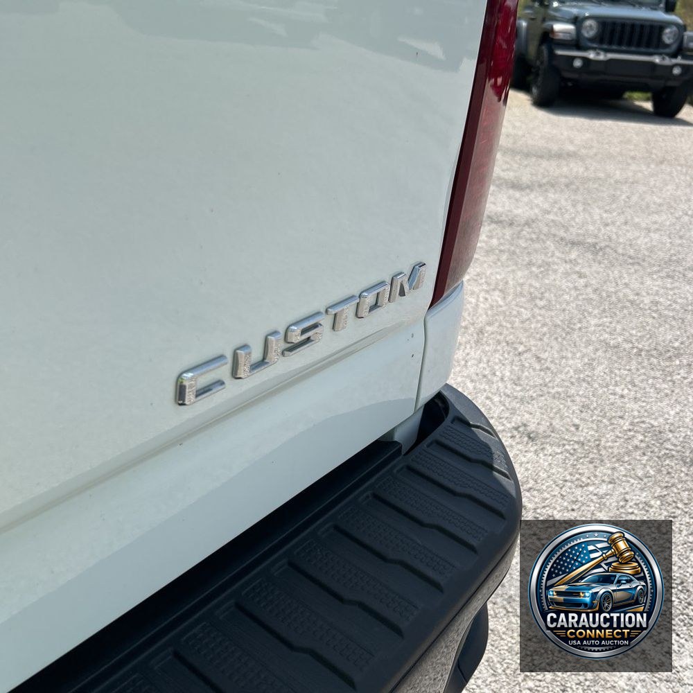 2023 Chevrolet Silverado 2500 Custom