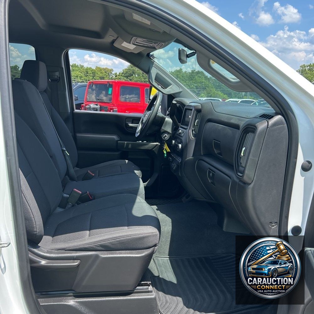 2023 Chevrolet Silverado 2500 Custom