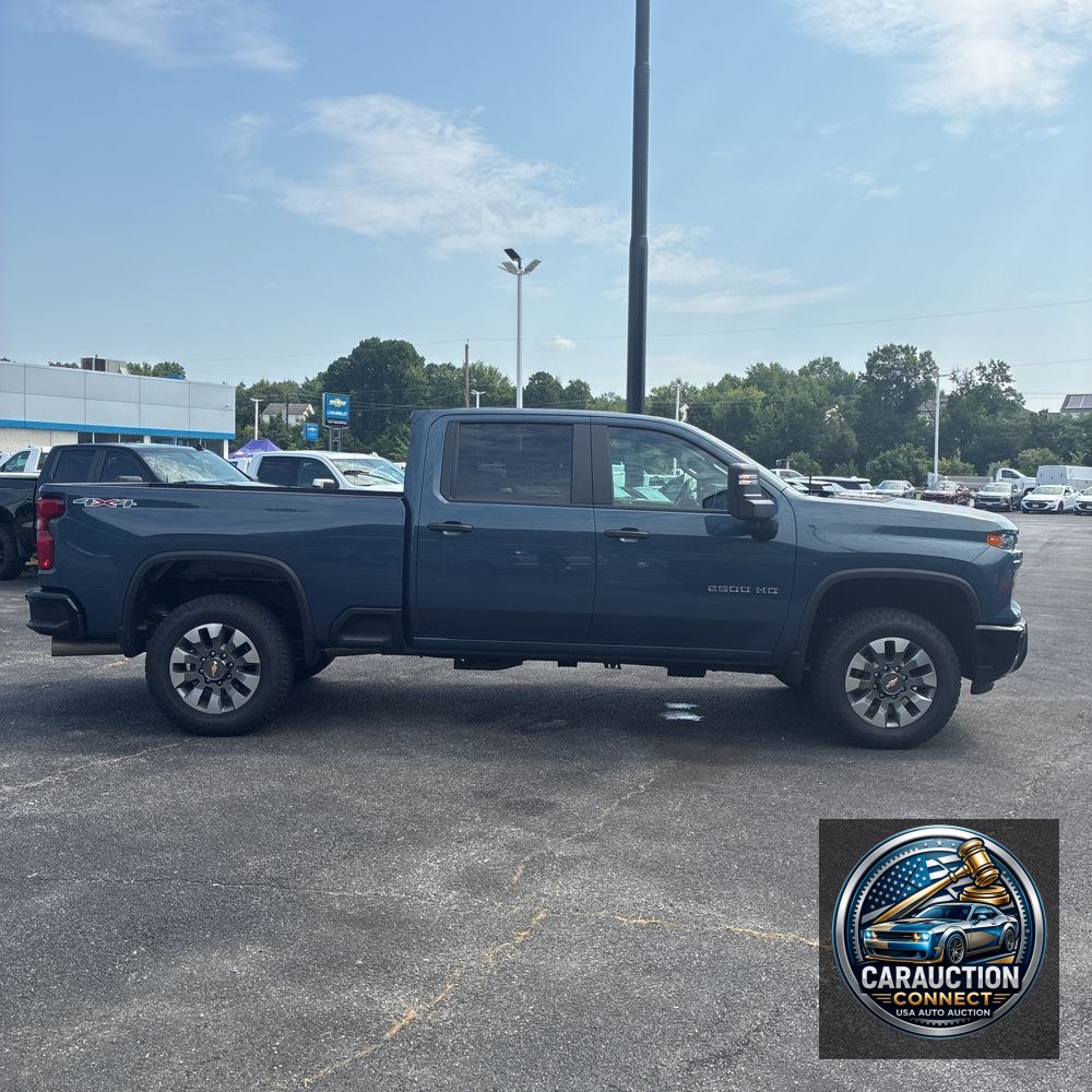 2025 Chevrolet Silverado 2500HD Custom
