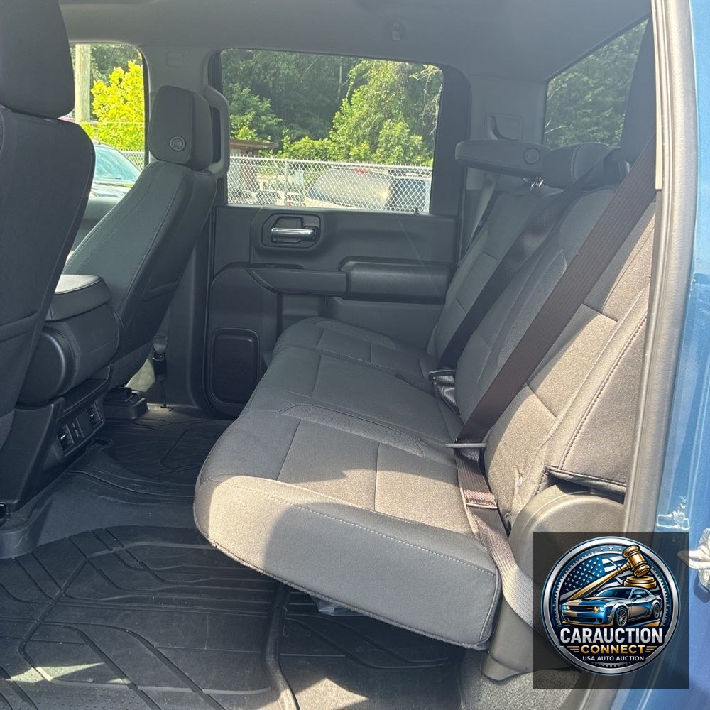 2025 Chevrolet Silverado 2500HD Custom