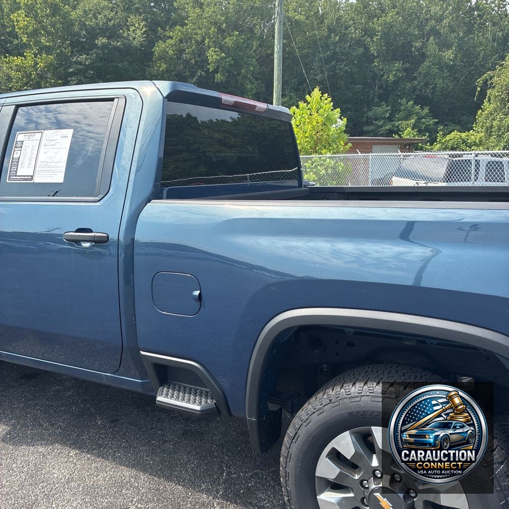 2025 Chevrolet Silverado 2500HD Custom