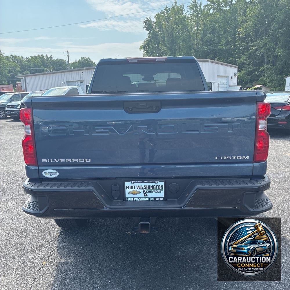 2025 Chevrolet Silverado 2500HD Custom