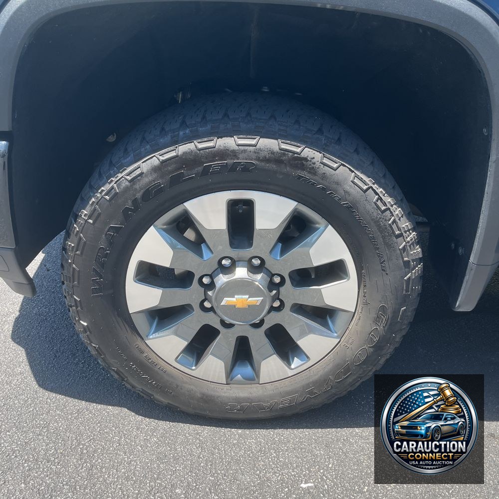 2024 Chevrolet Silverado 2500HD Custom