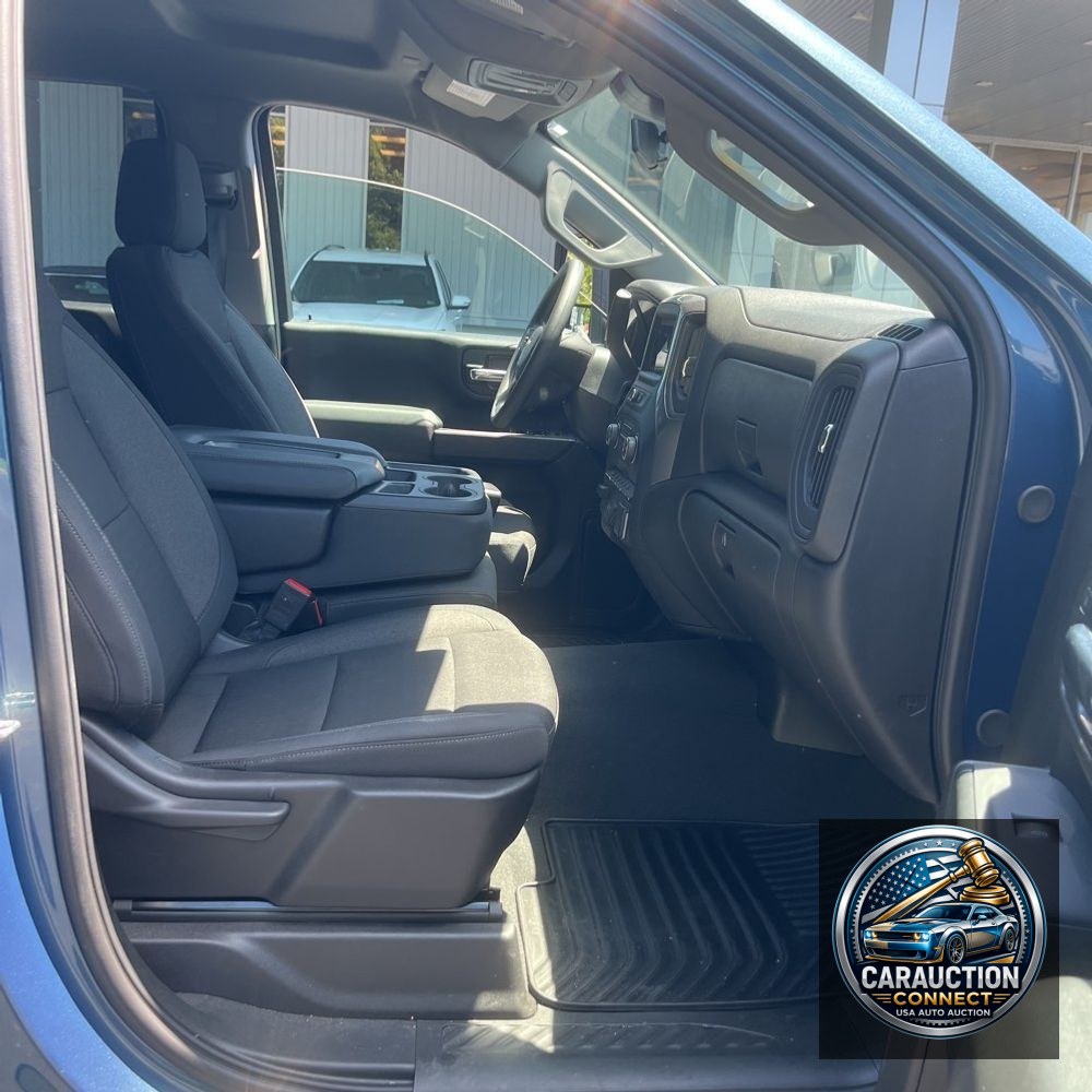 2024 Chevrolet Silverado 2500HD Custom