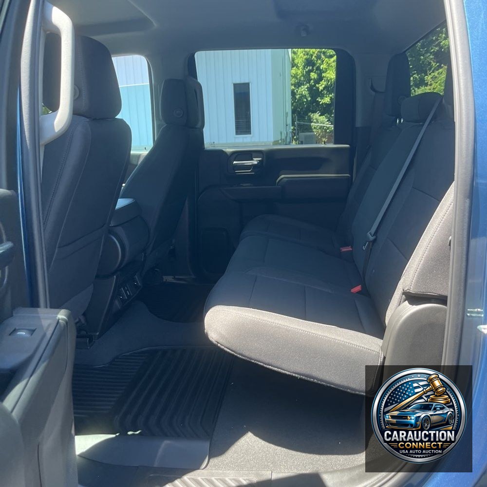 2024 Chevrolet Silverado 2500HD Custom