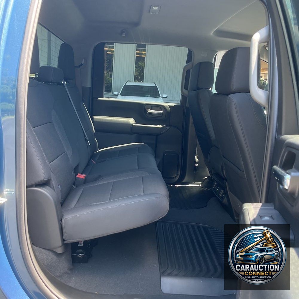 2024 Chevrolet Silverado 2500HD Custom