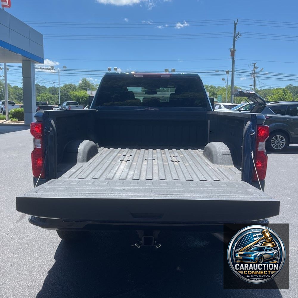 2024 Chevrolet Silverado 2500HD Custom