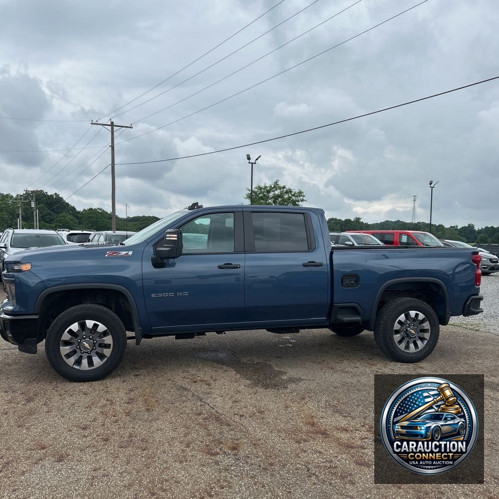 2024 Chevrolet Silverado 2500HD Custom