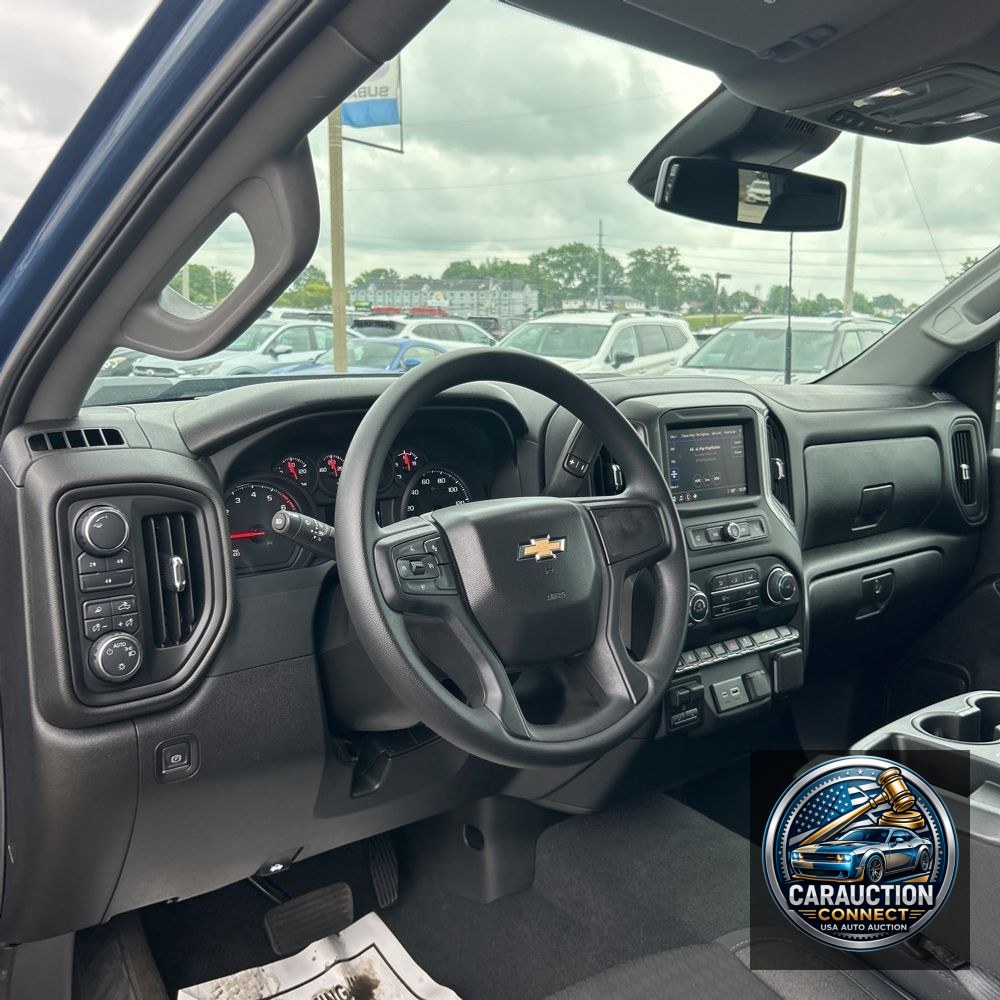 2024 Chevrolet Silverado 2500HD Custom