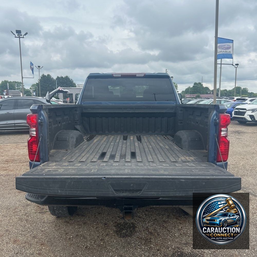 2024 Chevrolet Silverado 2500HD Custom