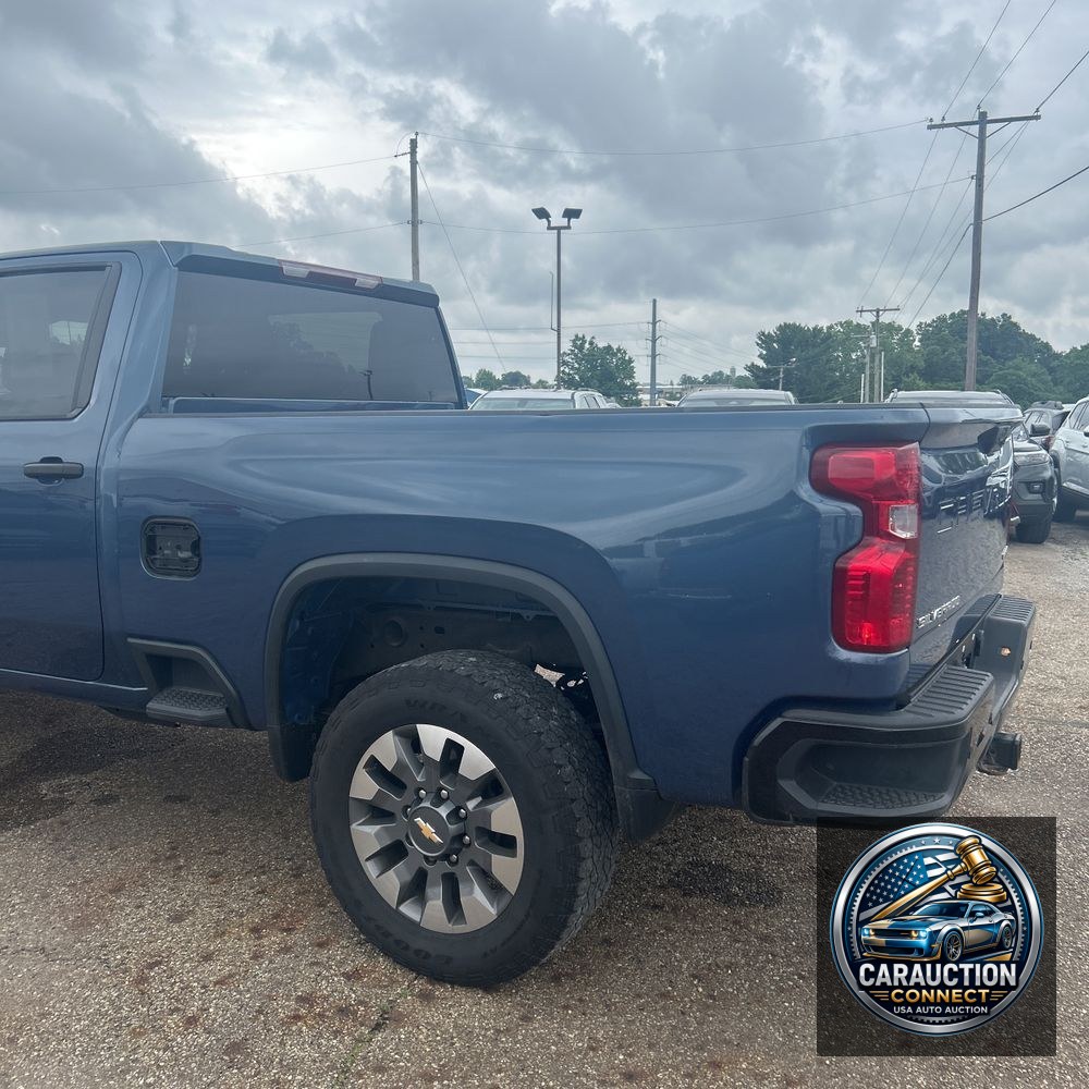 2024 Chevrolet Silverado 2500HD Custom