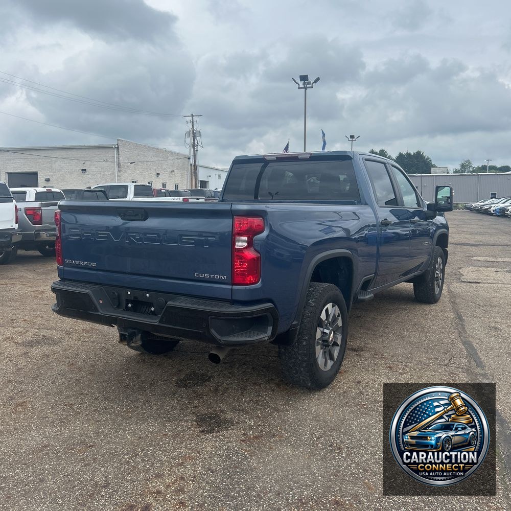 2024 Chevrolet Silverado 2500HD Custom