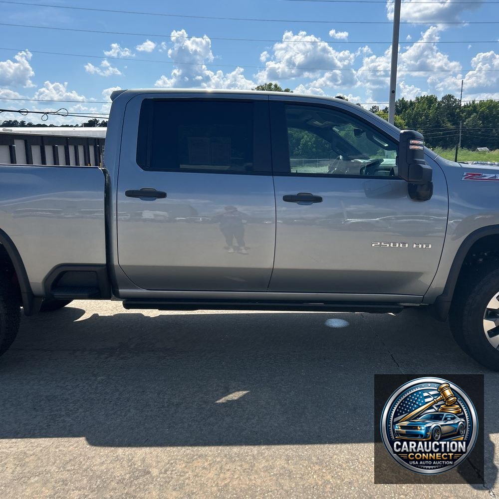 2024 Chevrolet Silverado 2500HD Custom