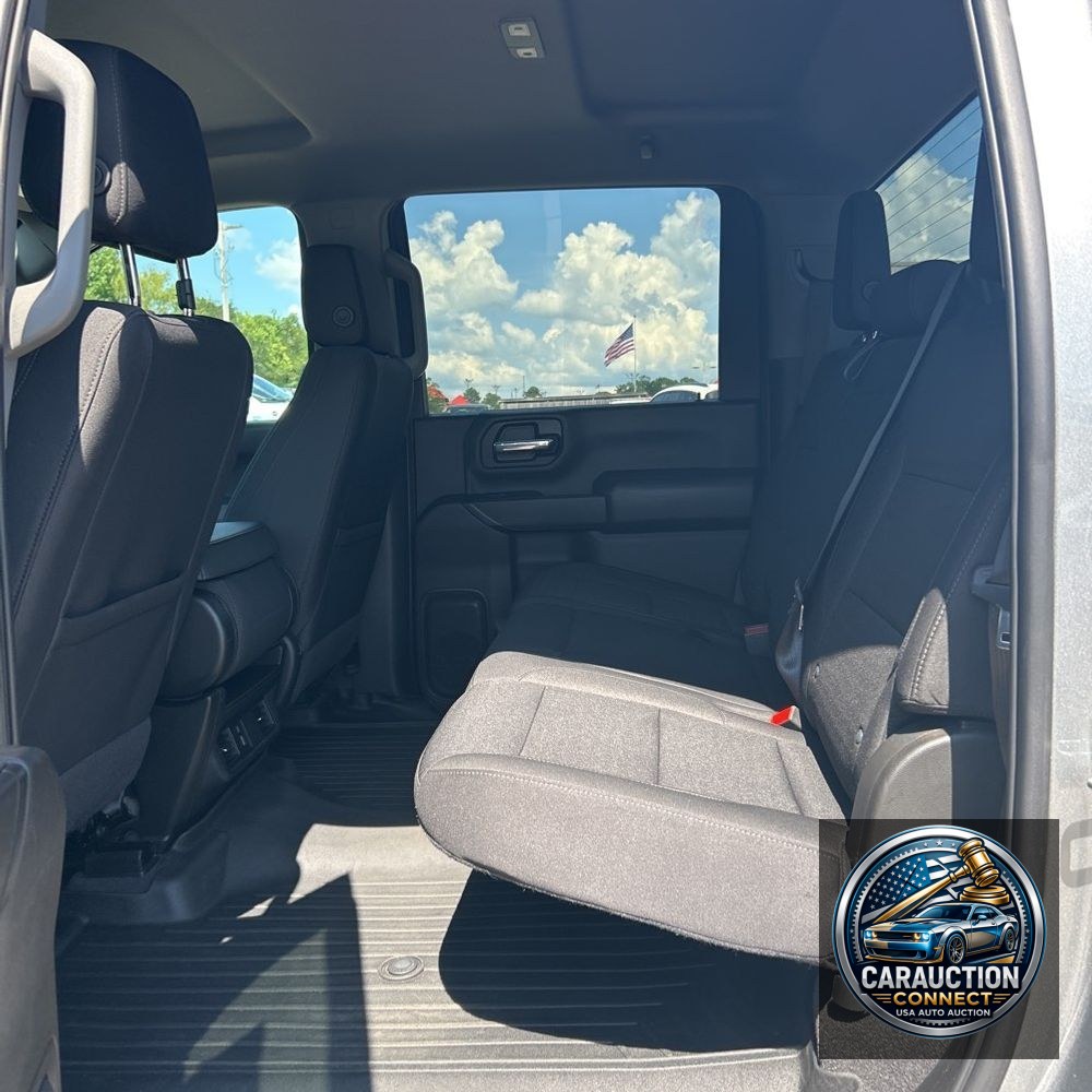 2024 Chevrolet Silverado 2500HD Custom