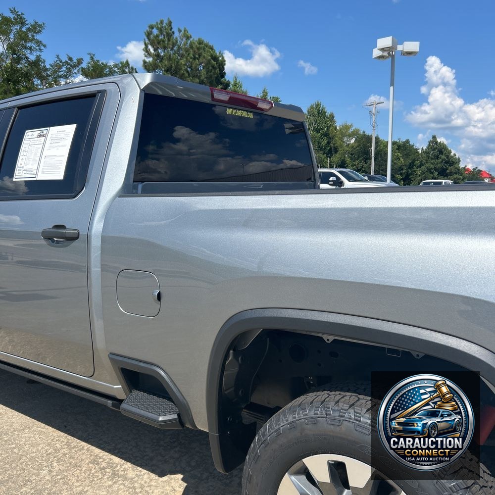 2024 Chevrolet Silverado 2500HD Custom