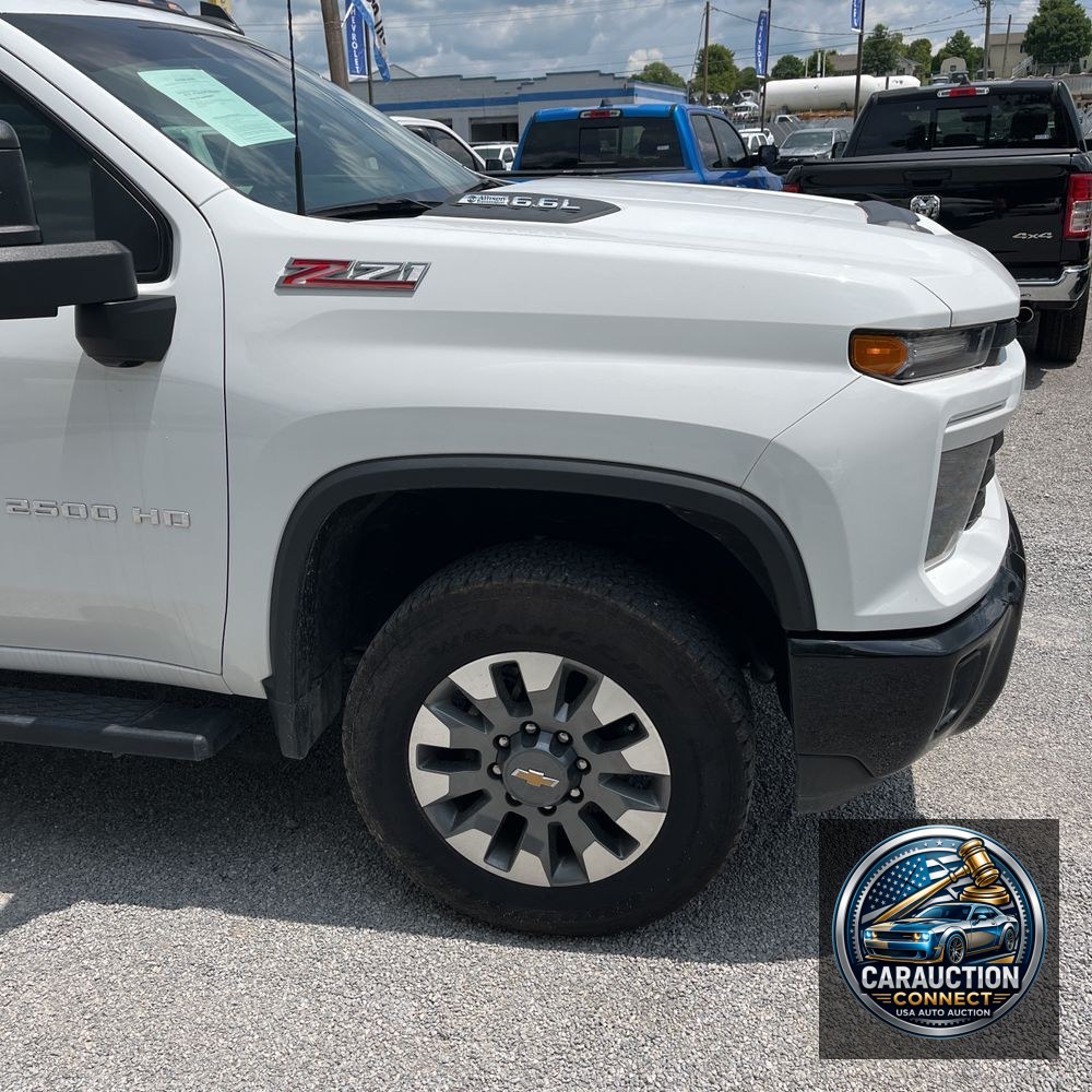 2024 Chevrolet Silverado 2500HD Custom