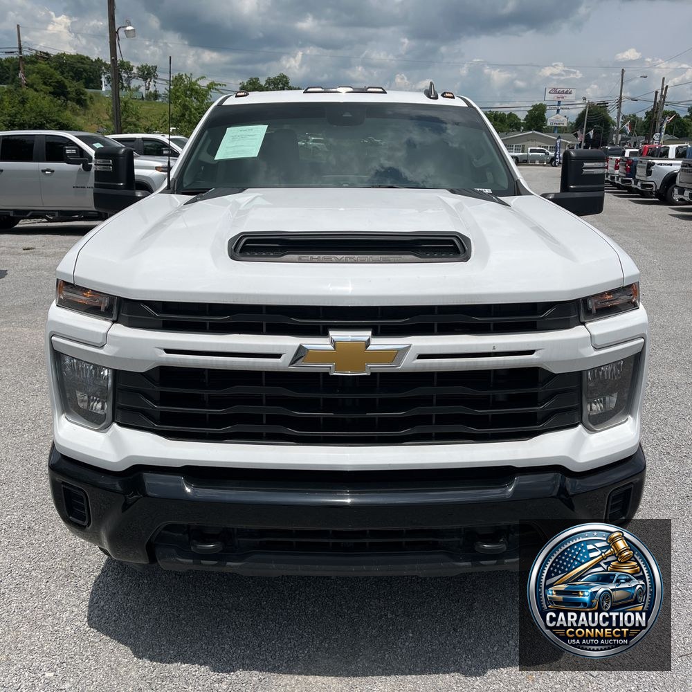 2024 Chevrolet Silverado 2500HD Custom