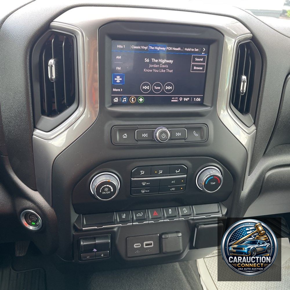 2024 Chevrolet Silverado 2500HD Custom