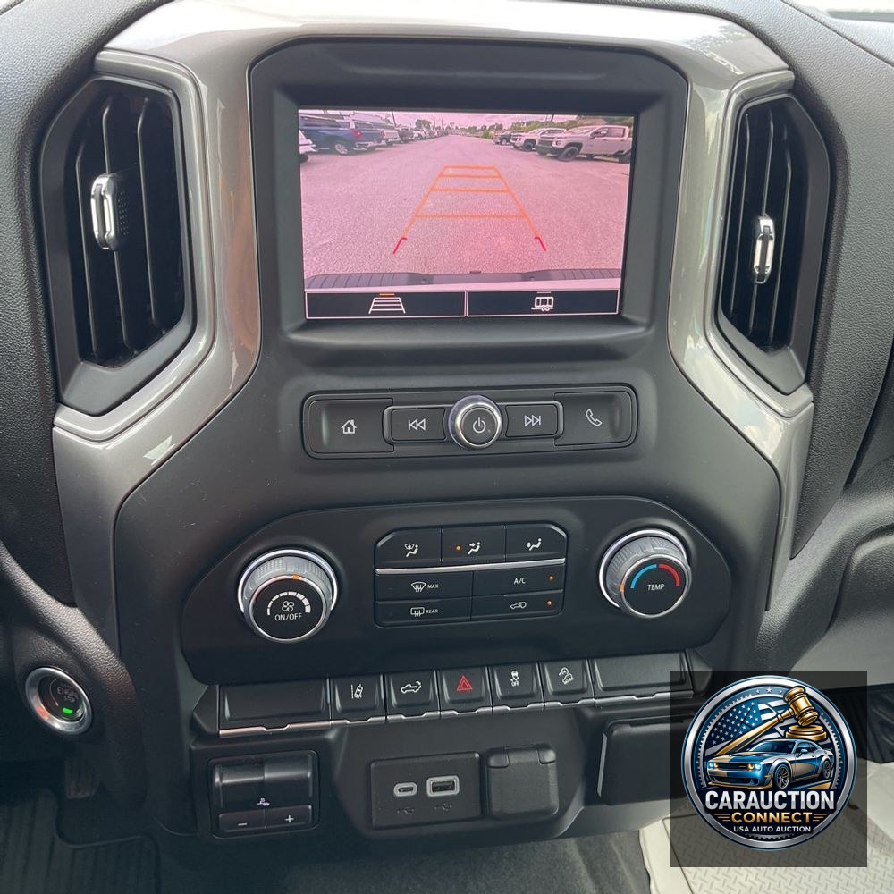 2024 Chevrolet Silverado 2500HD Custom