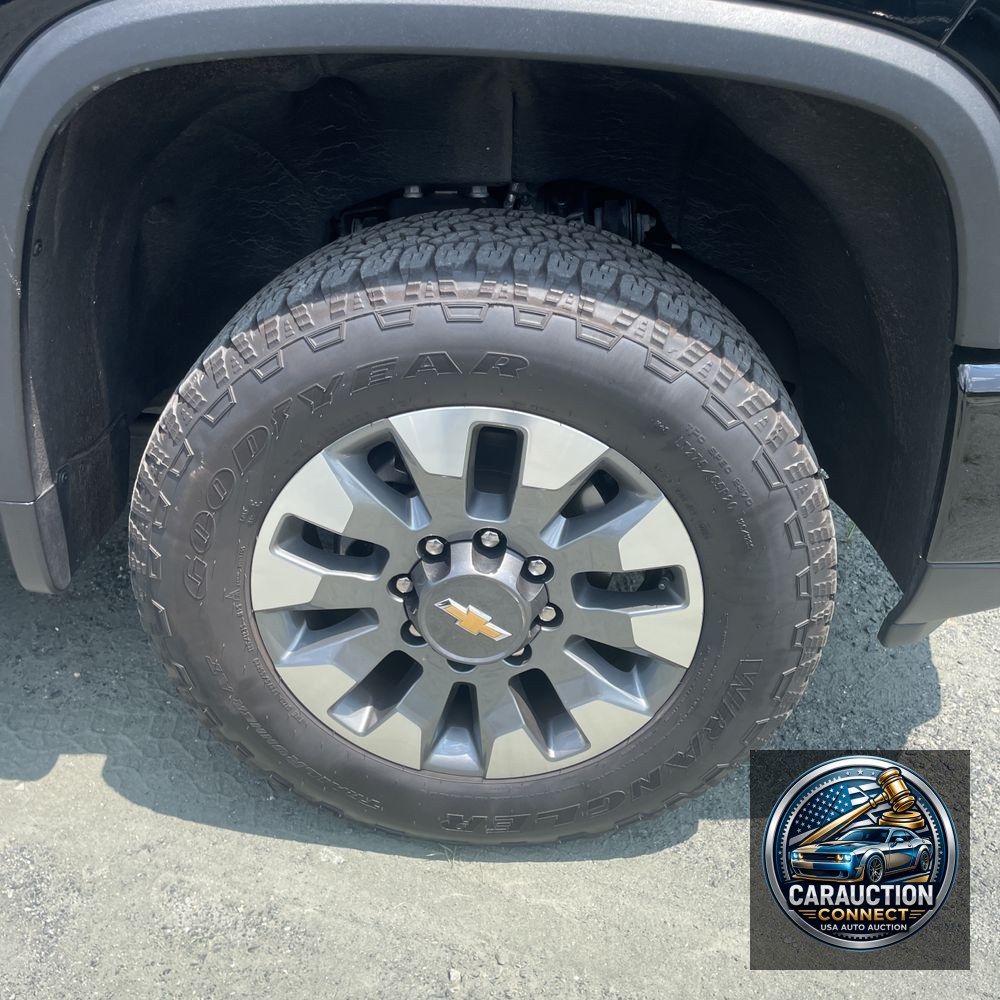 2024 Chevrolet Silverado 2500HD Custom