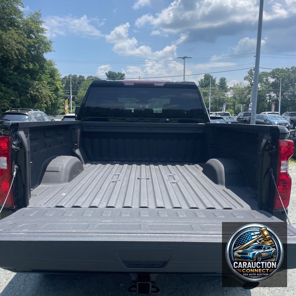 2024 Chevrolet Silverado 2500HD Custom