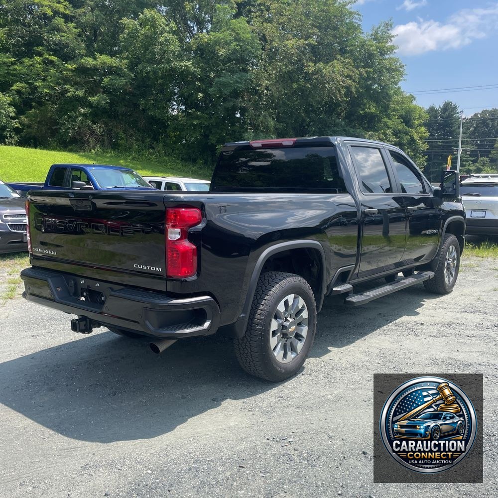 2024 Chevrolet Silverado 2500HD Custom