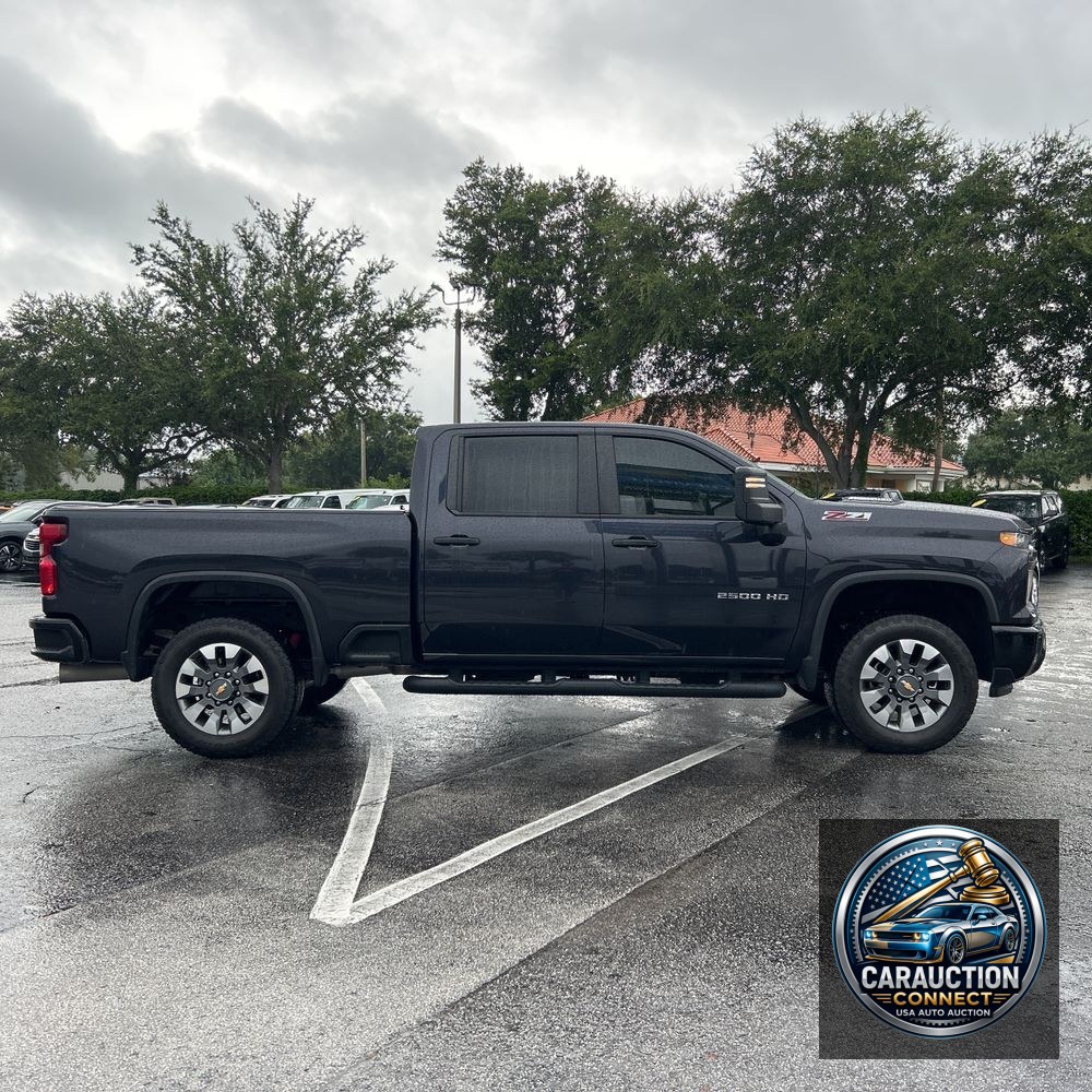 2024 Chevrolet Silverado 2500HD Custom