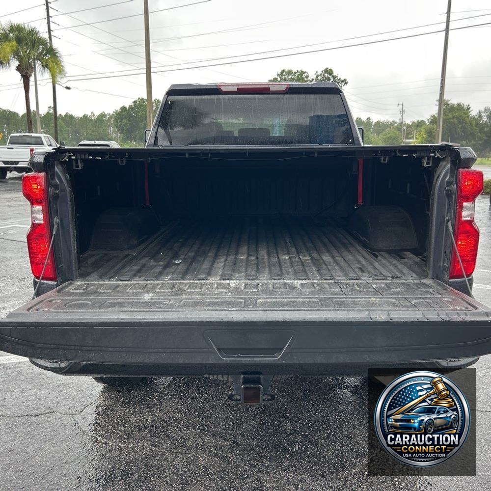 2024 Chevrolet Silverado 2500HD Custom