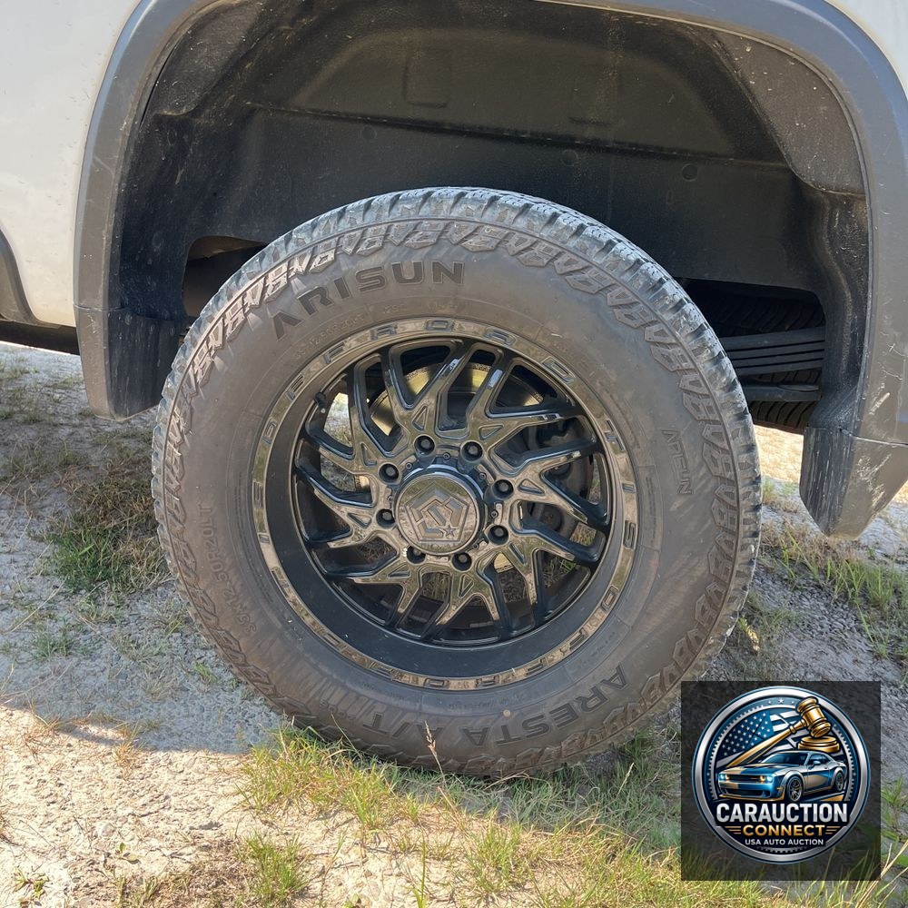 2023 Chevrolet Silverado 2500HD Custom