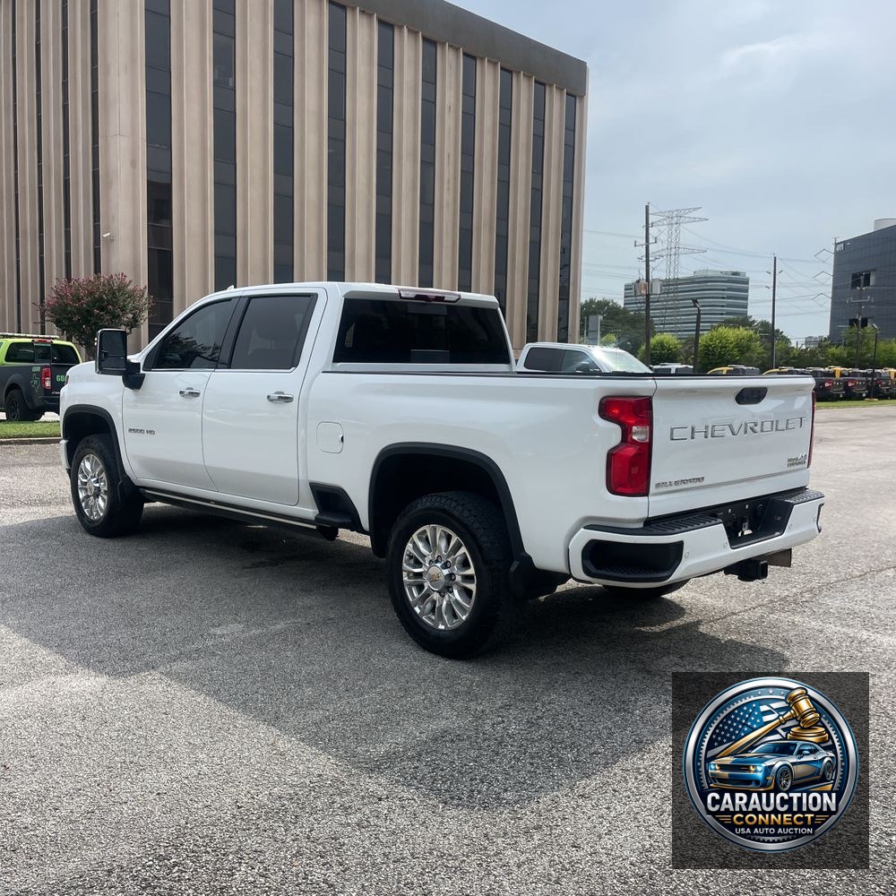 2022 Chevrolet Silverado 2500 High Country