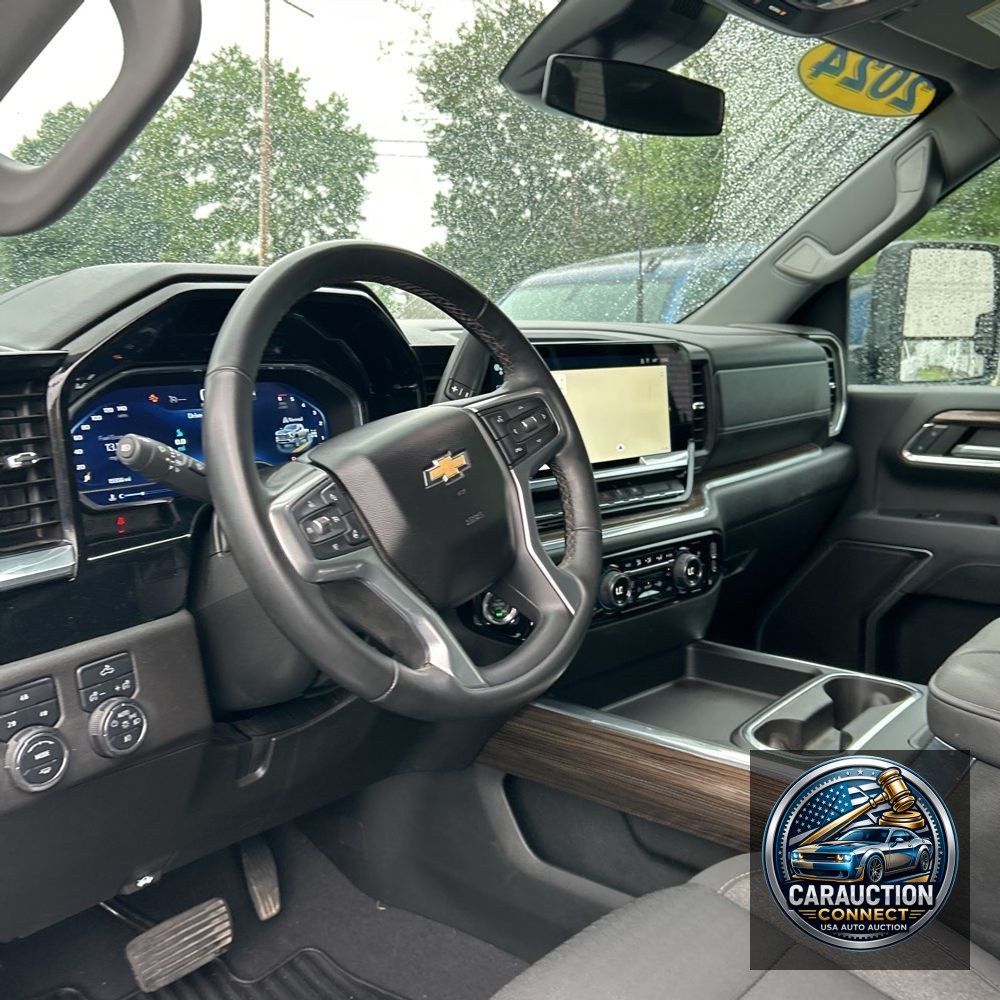 2024 Chevrolet Silverado 3500HD LT