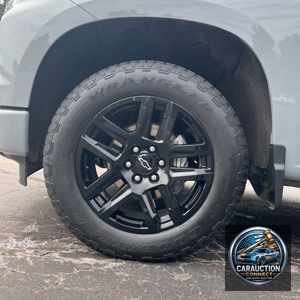 2024 Chevrolet Silverado 1500 RST