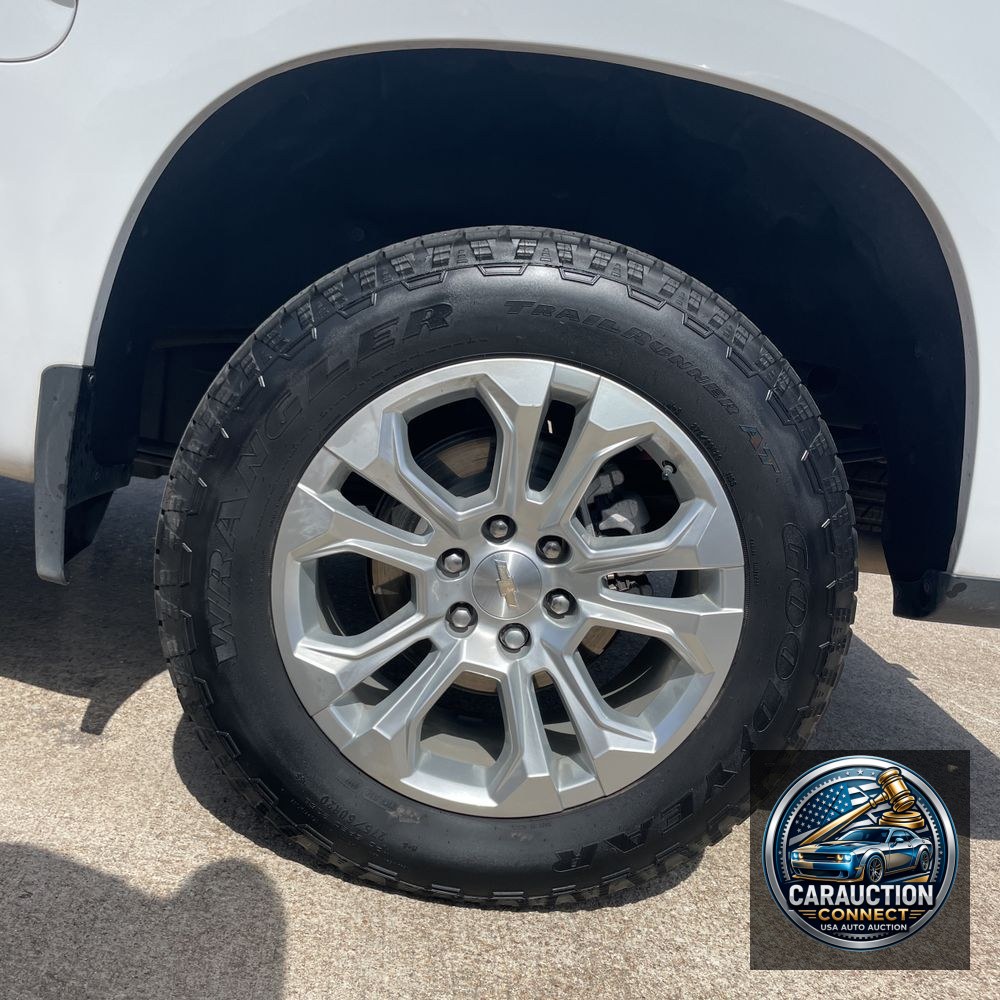 2024 Chevrolet Silverado 1500 LTZ
