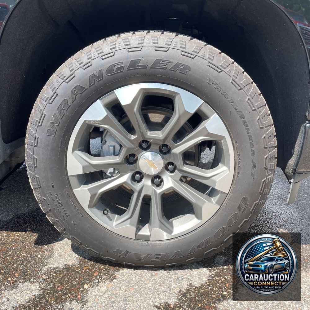 2023 Chevrolet Silverado 1500 High Country