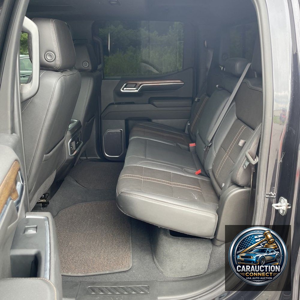 2023 Chevrolet Silverado 1500 High Country
