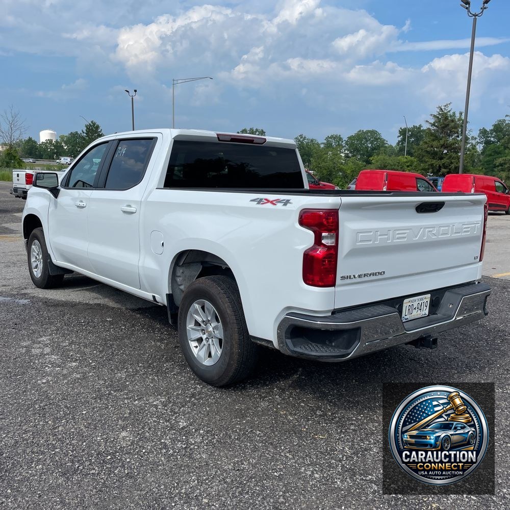 2025 Chevrolet Silverado 1500 LT