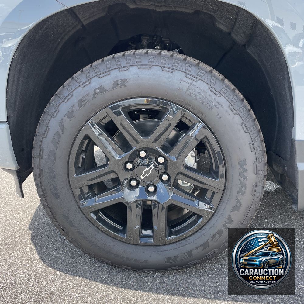 2025 Chevrolet Silverado 1500 RST