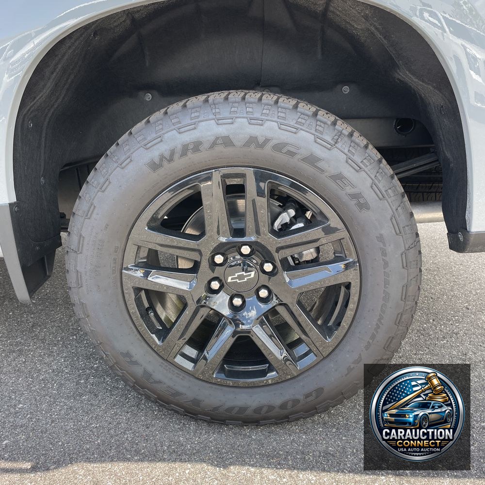 2025 Chevrolet Silverado 1500 RST