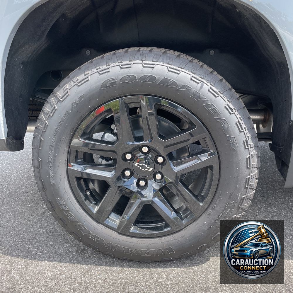 2025 Chevrolet Silverado 1500 RST