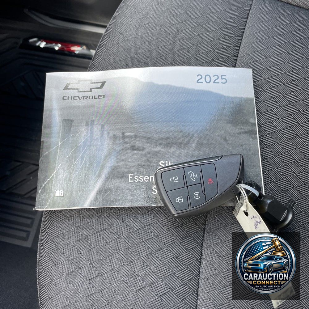 2025 Chevrolet Silverado 1500 RST