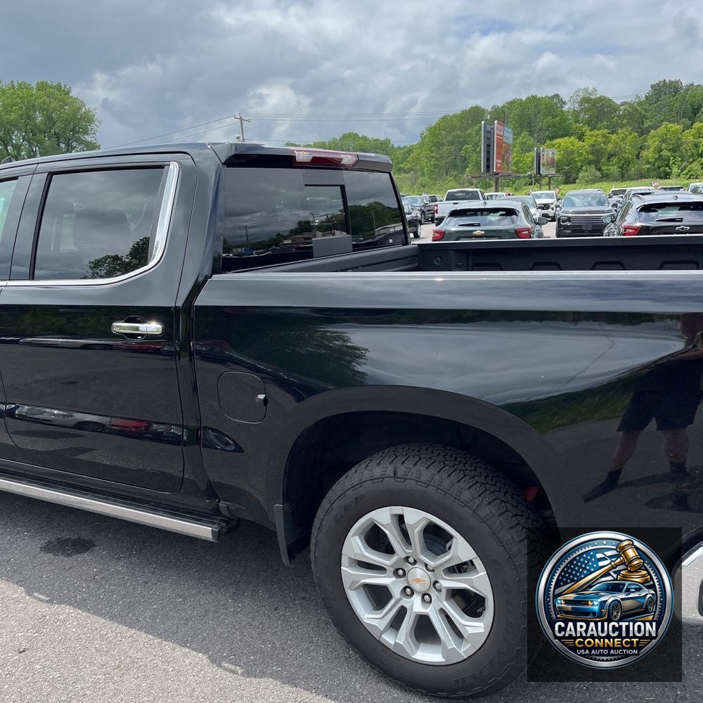 2025 Chevrolet Silverado 1500 LTZ