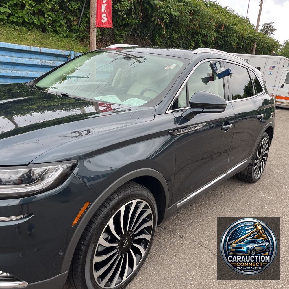 2023 Lincoln Nautilus Black Label
