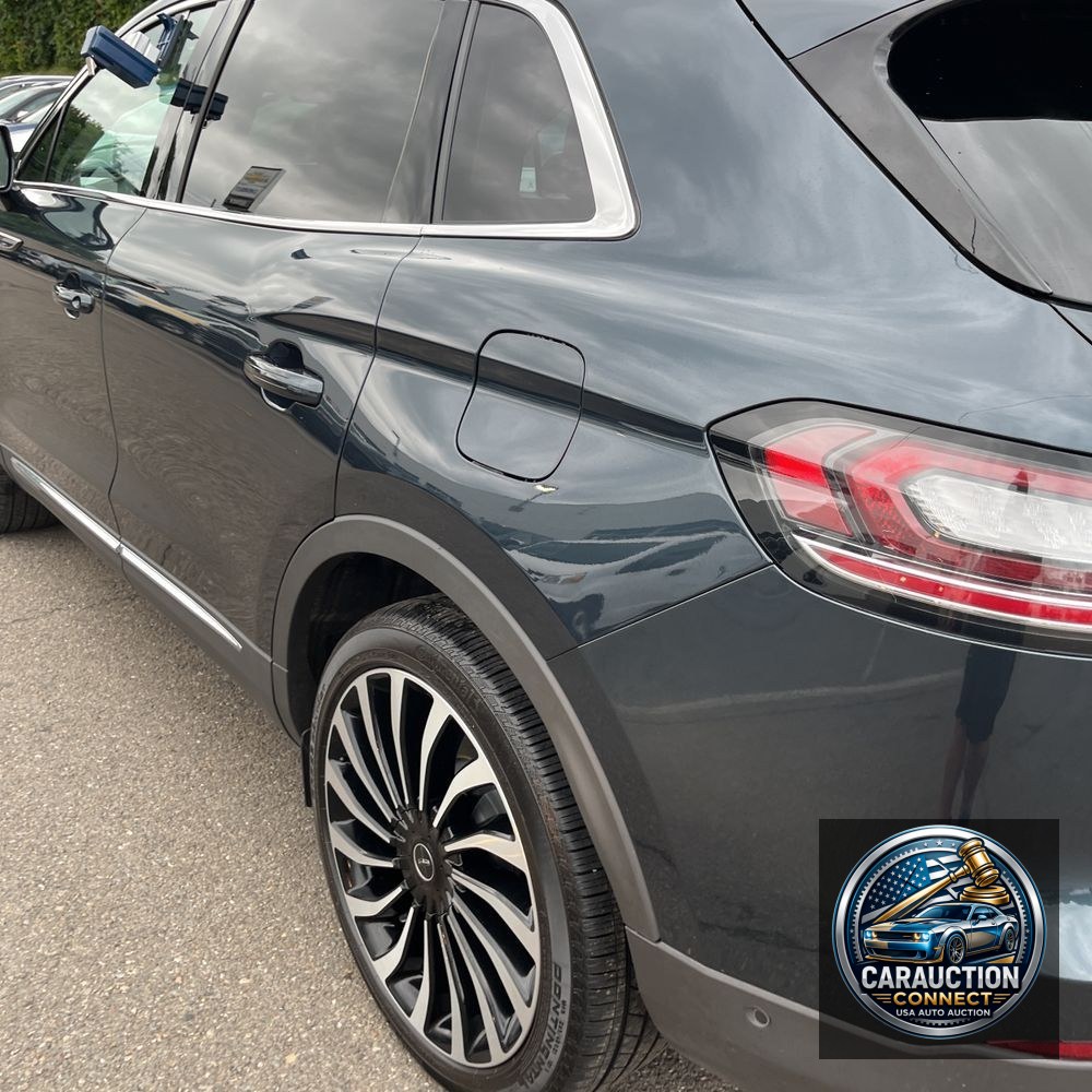 2023 Lincoln Nautilus Black Label