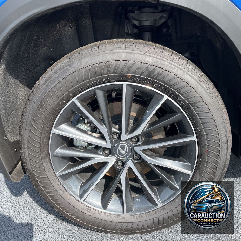 2025 Lexus NX 350h Premium