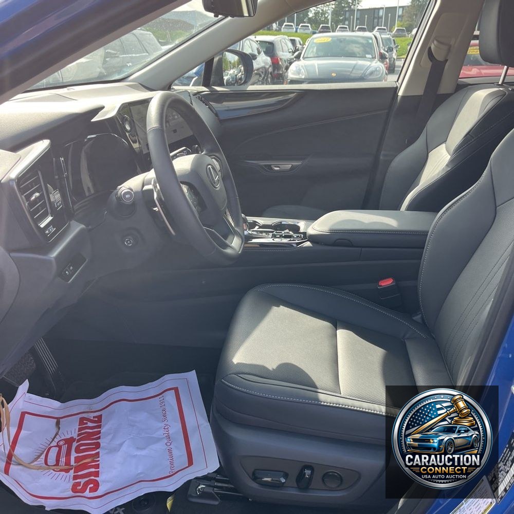 2025 Lexus NX 350h Premium