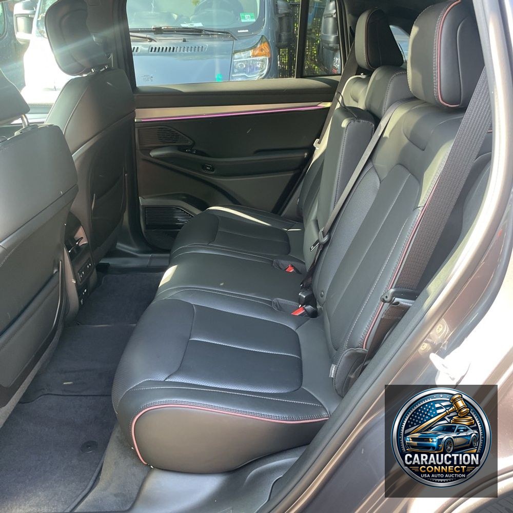 2024 Jeep Wagoneer S Launch Edition
