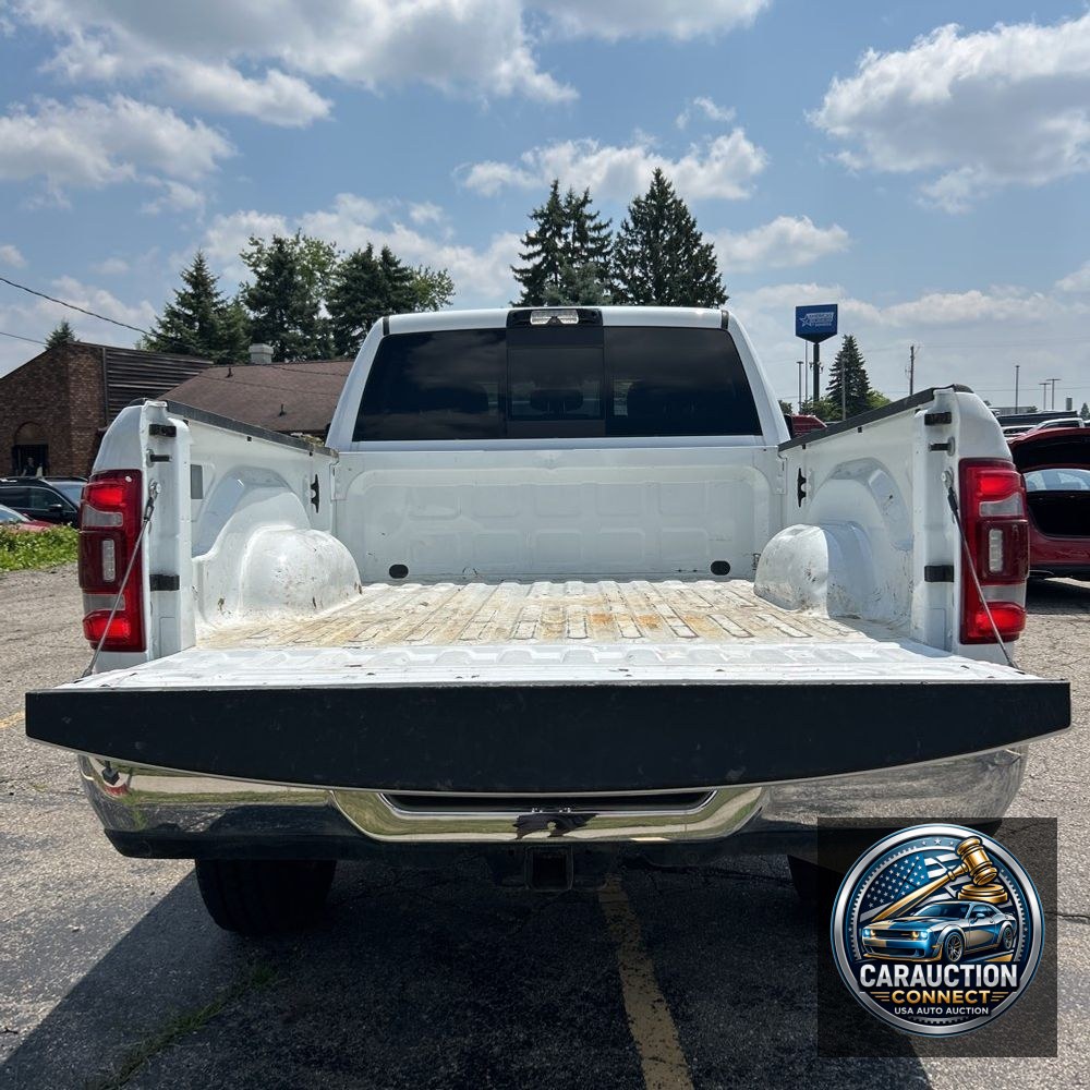 2023 Ram 3500 Tradesman